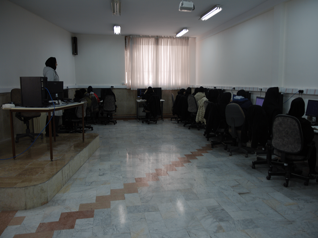 هنرستان فنی دختران